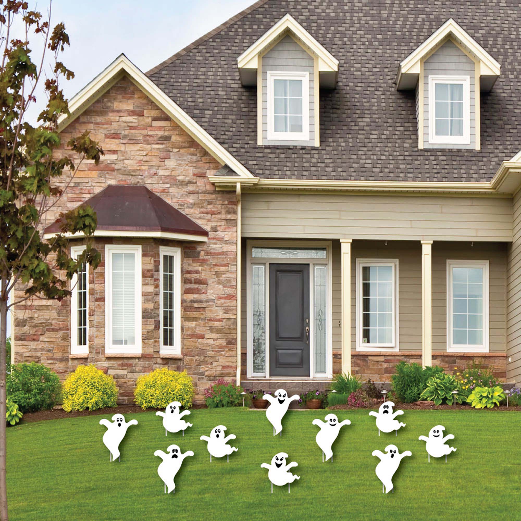 Big Dot of Happiness Spooky Ghost - Ghost Shape Lawn Decoration Signs - Outdoor Halloween Yard Decorations - 10 Piece