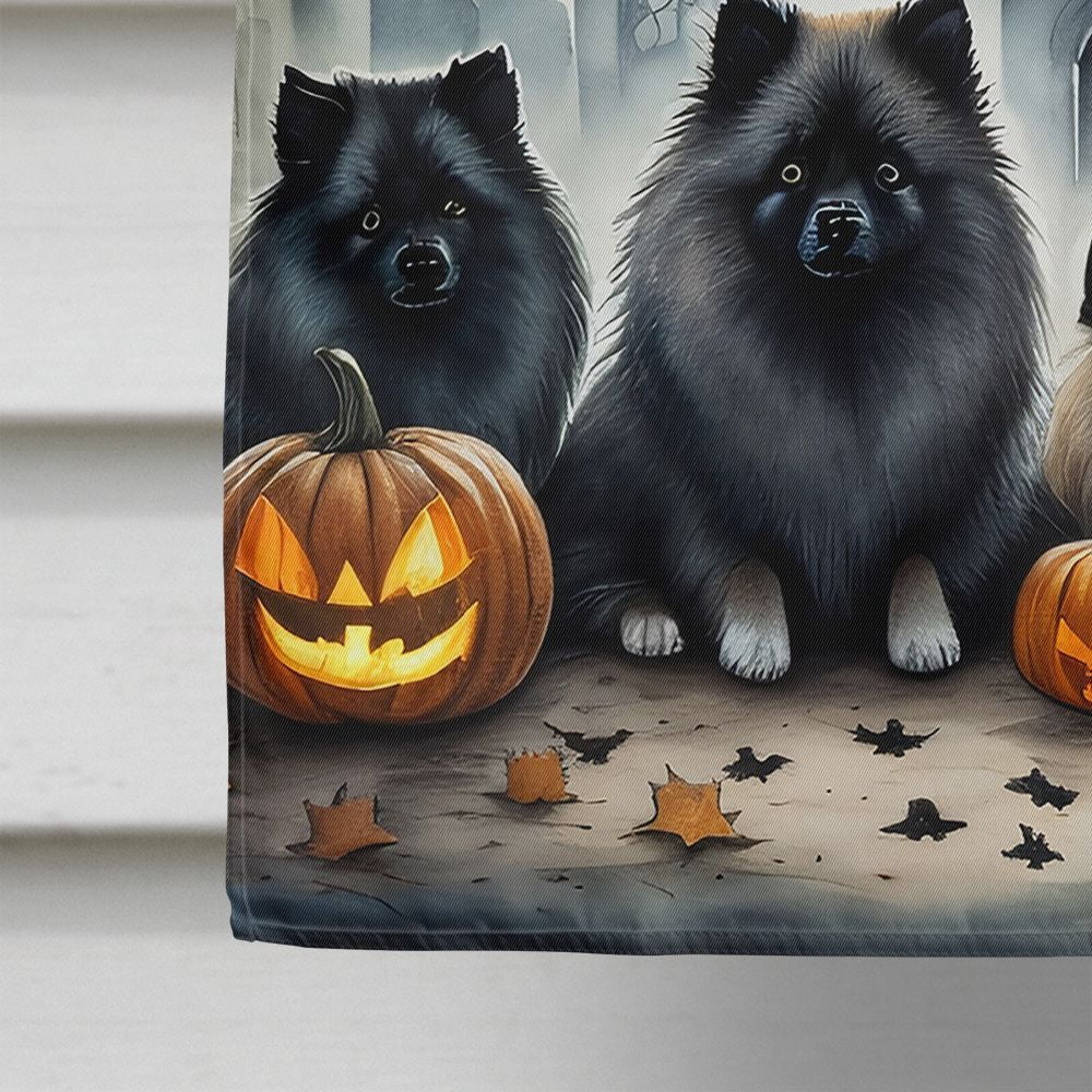 Halloween Keeshond Dog House Flag 28x40IN Double-Sided Polyester Decorative Sleeve Pole Flag for Outdoor Home Garden