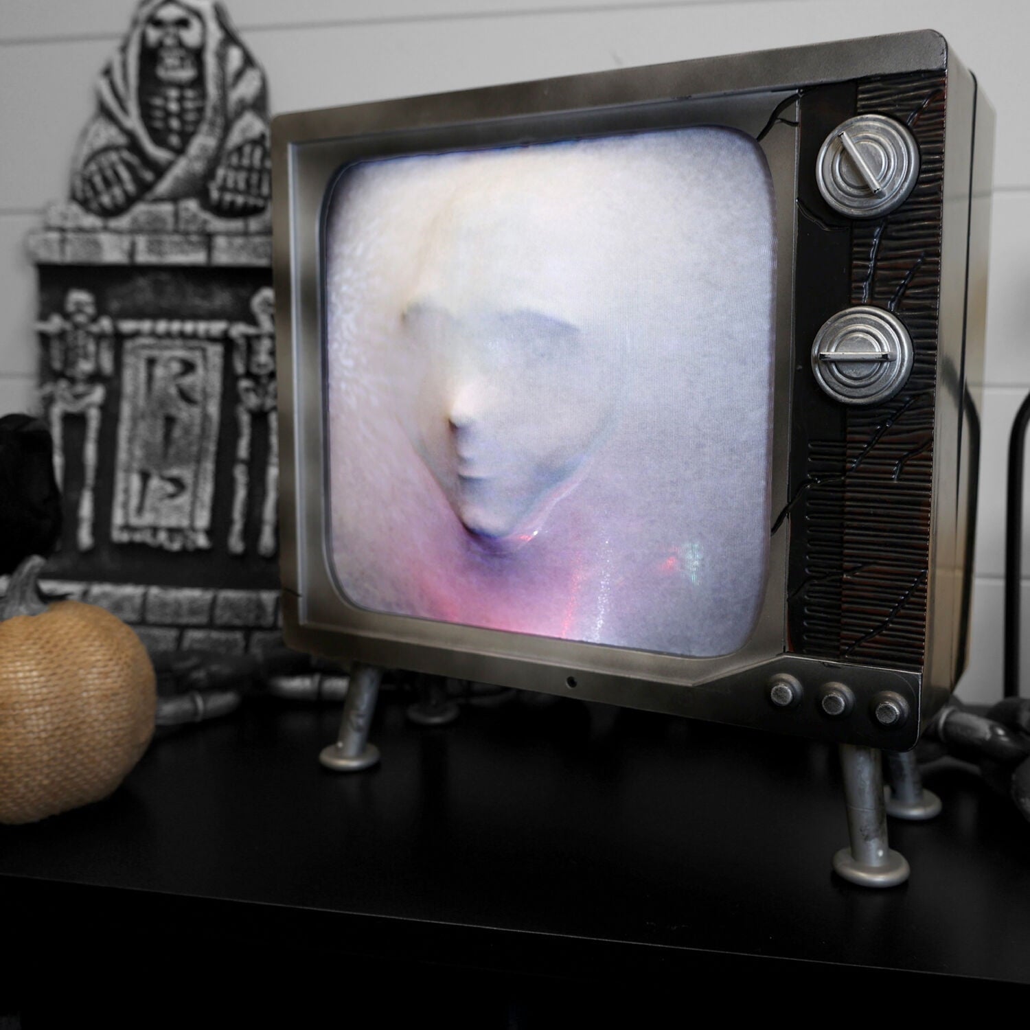 11.8 in Haunted TV by Tekky, Premium Halloween Animatronic, HHHAUNTTV-1FLSA