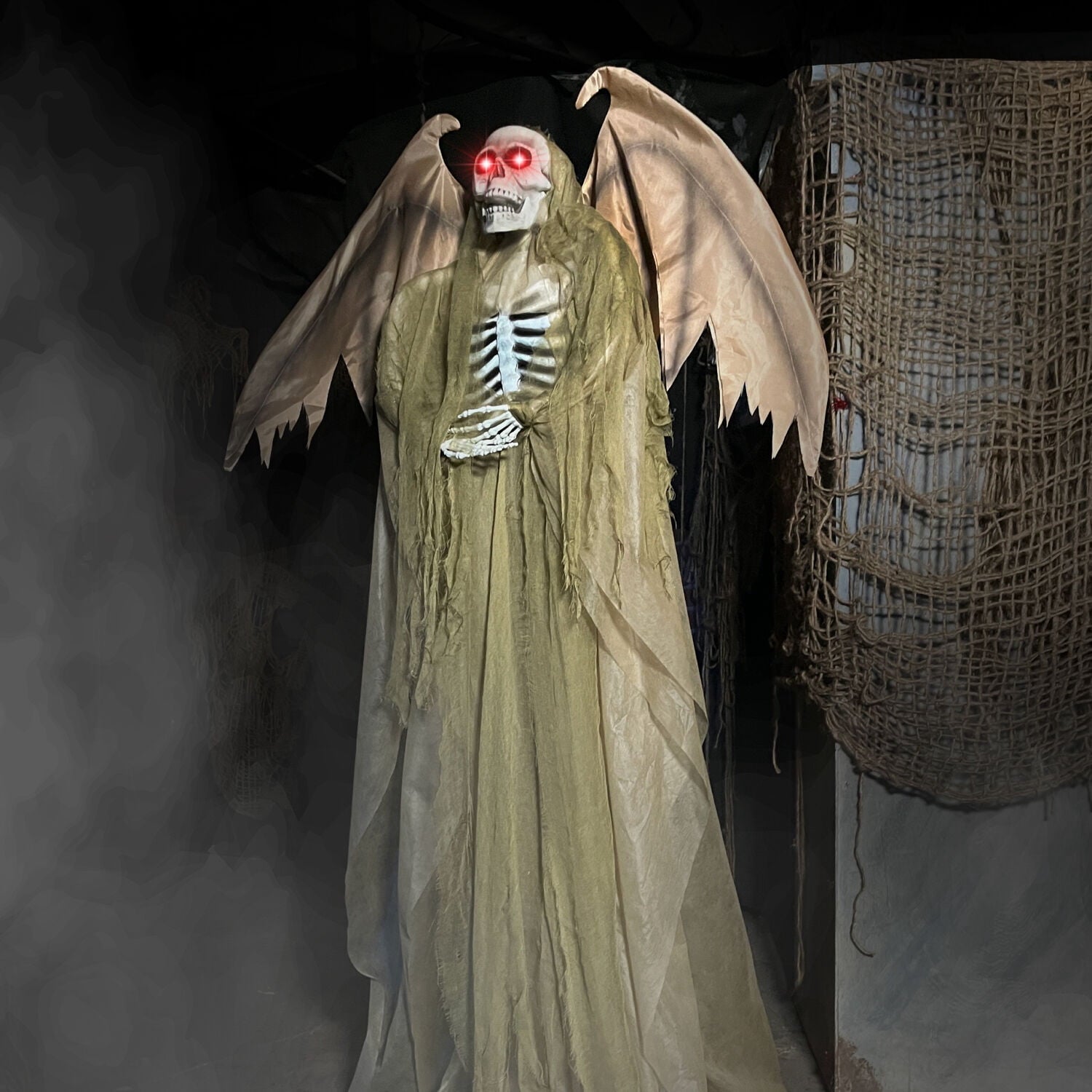 5.5 ft Life-size Animatronic Reaper with Wings, Halloween Decoration, HHWINGSKEL-4FLSA