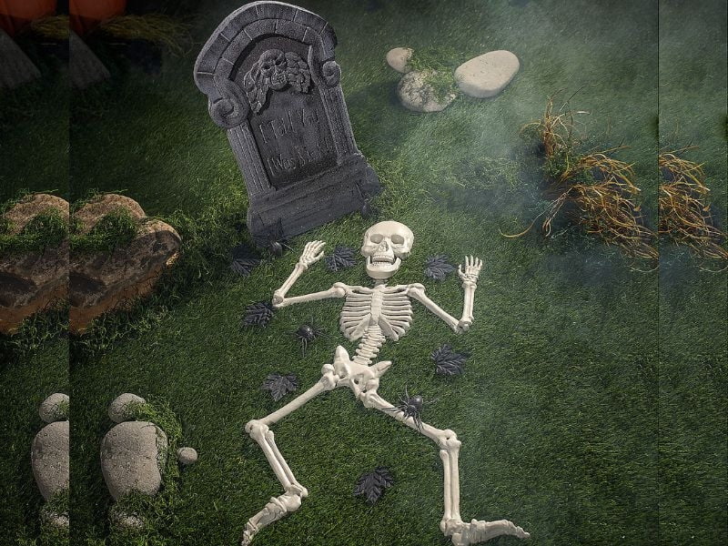 I Told You I Was Sick Tombstone & Skeleton Graveyard Halloween Decorations Set 24 Pc. - One Size