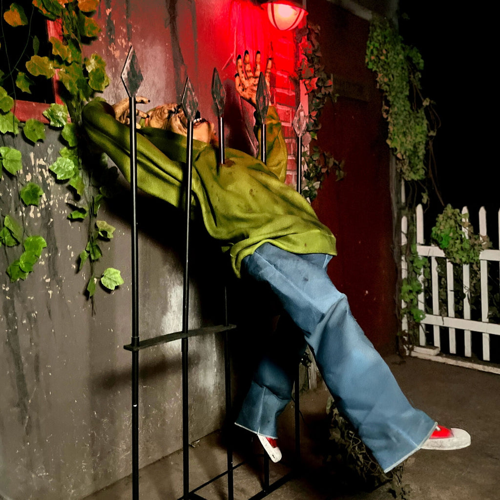 4.4 ft Voice-Sensor Impaled Zombie Halloween Animatronic, HHIMPZOMB-1FLSA