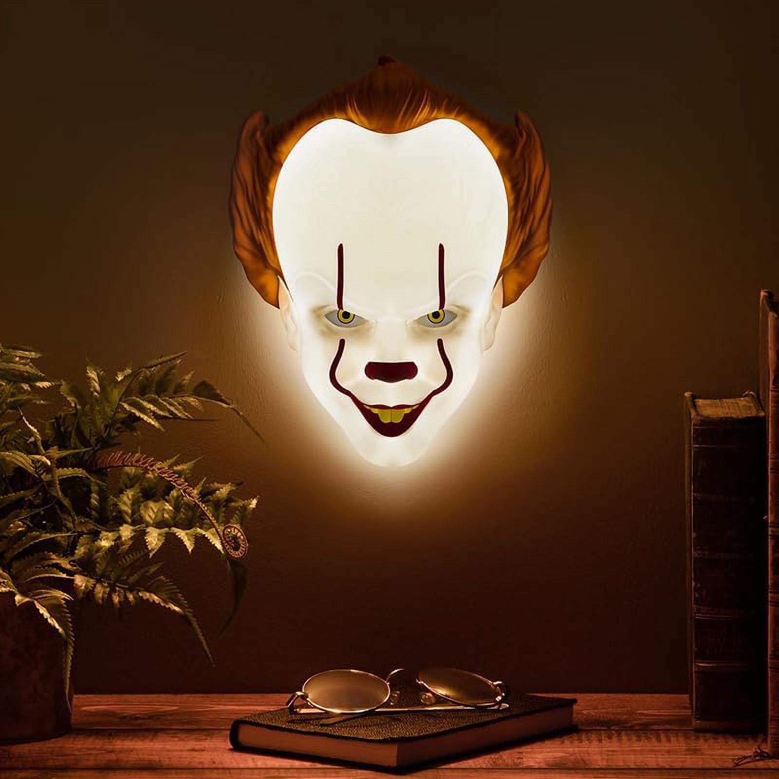 Paladone Halloween White Pennywise Mask, 15.5" x 18.2"
