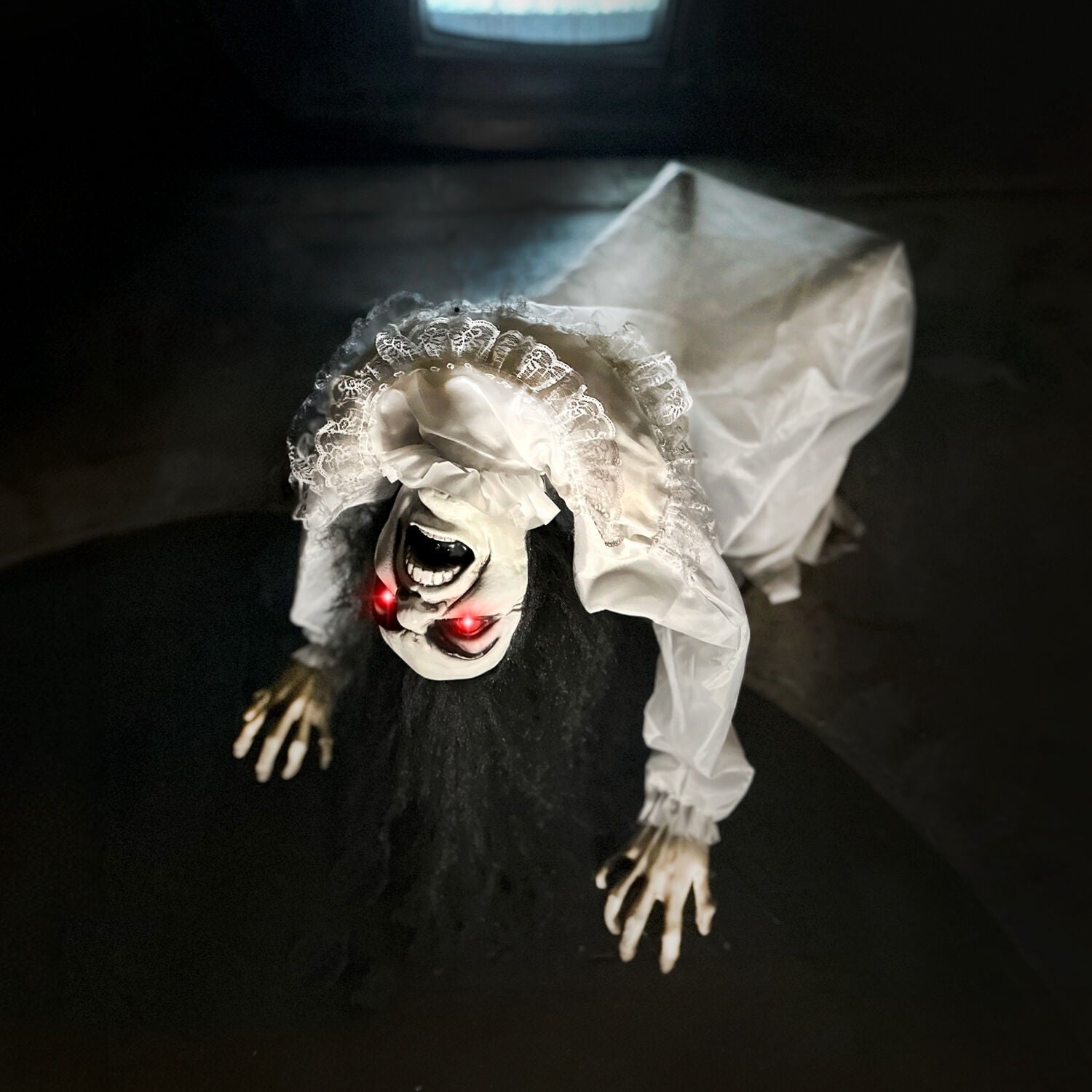 Lifesize 35" Animatronic Possessed Woman with Lights and Sound, Halloween Decoration,HHLADY-11FLSA